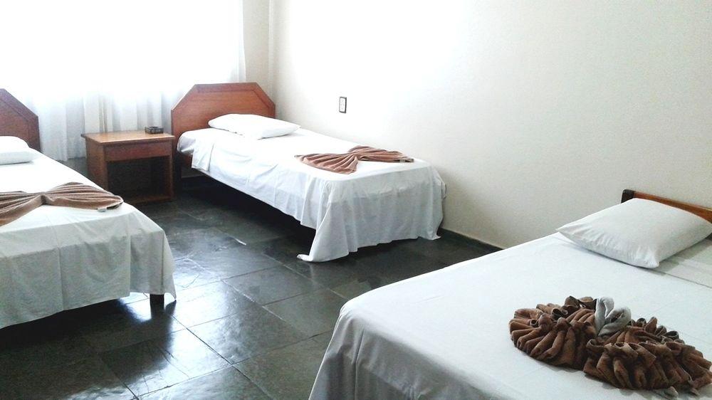 פוז דו איגואסו Iguacu Plaza Hotel מראה חיצוני תמונה