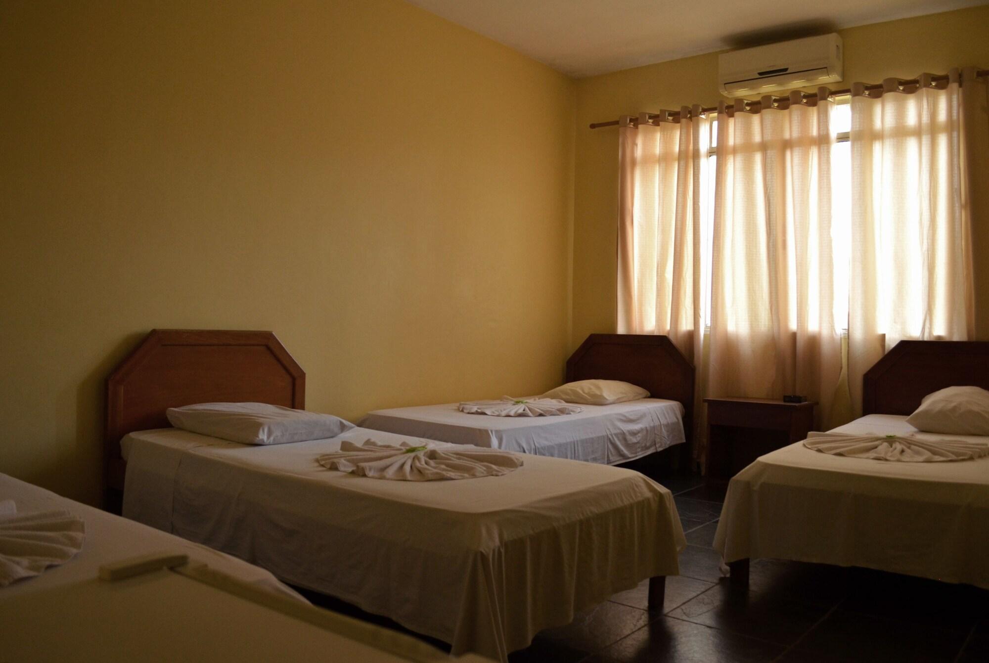 פוז דו איגואסו Iguacu Plaza Hotel מראה חיצוני תמונה